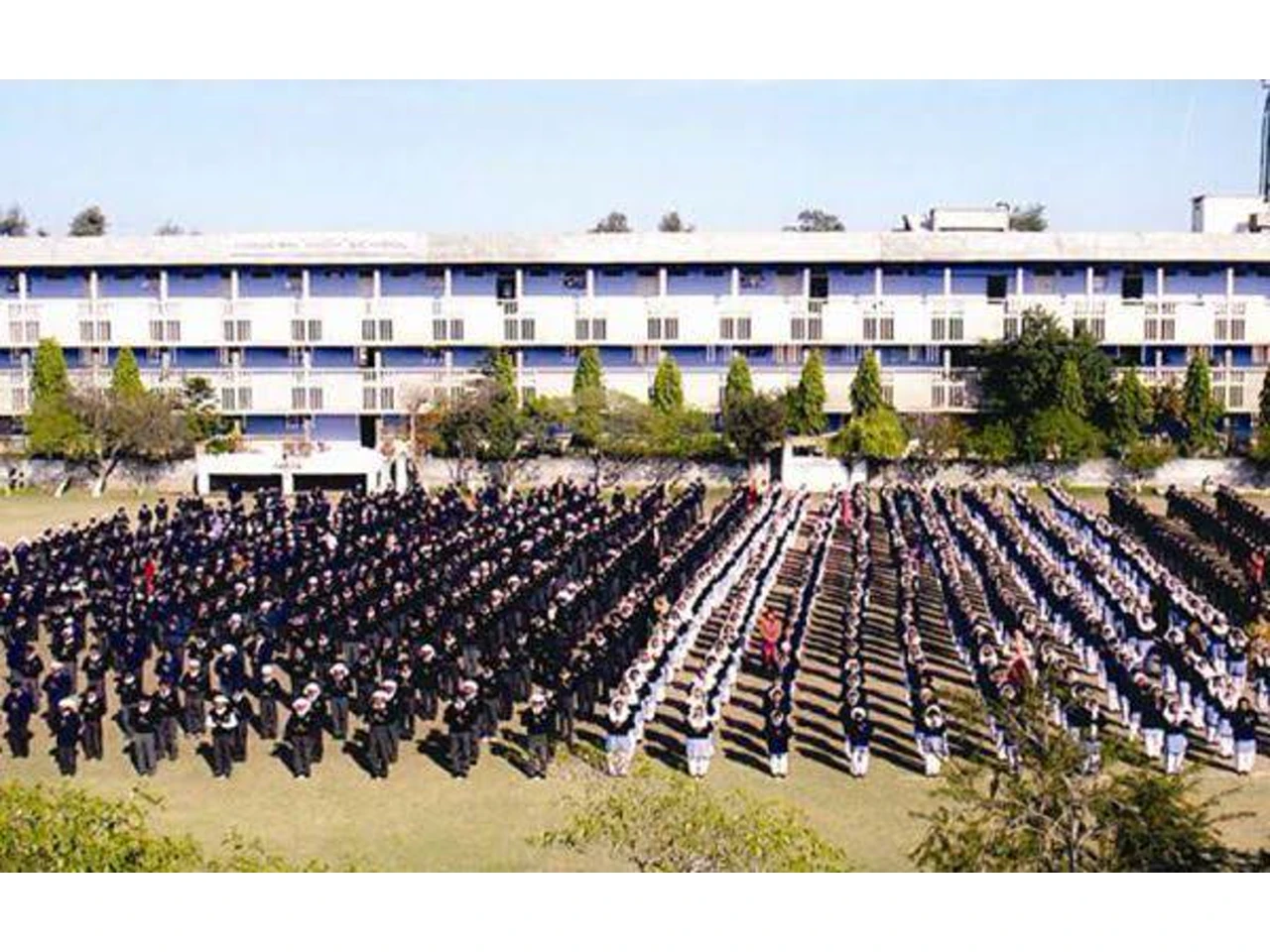 SSSS Modern High school Campus